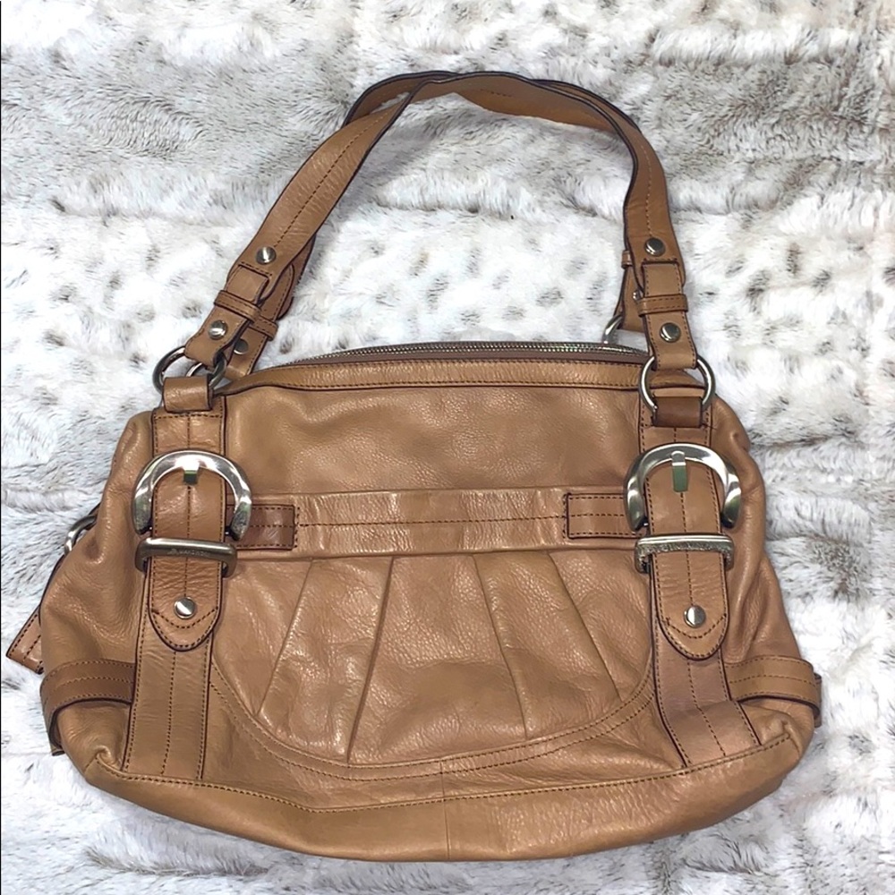 🌻 B. Makowsky Shoulder Handbag